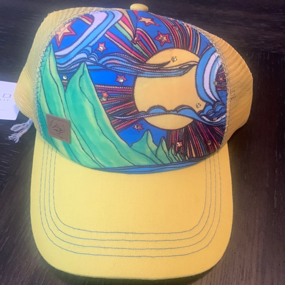 NWT Sacred Surf Hawaii Sunrise Snapback